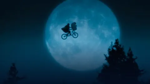 Инопланетянин